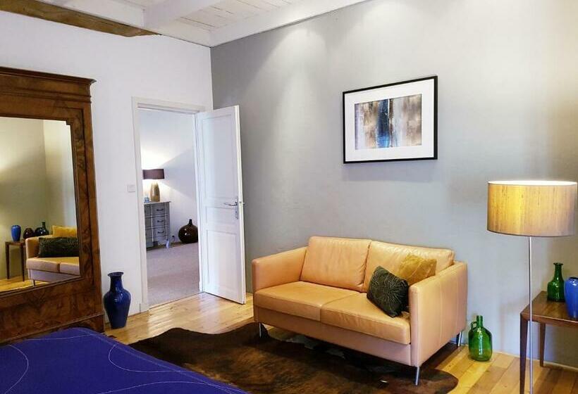 Номер Стандарт Вид на Бассейн, Moulin Renaudiots Maison D Hôtes