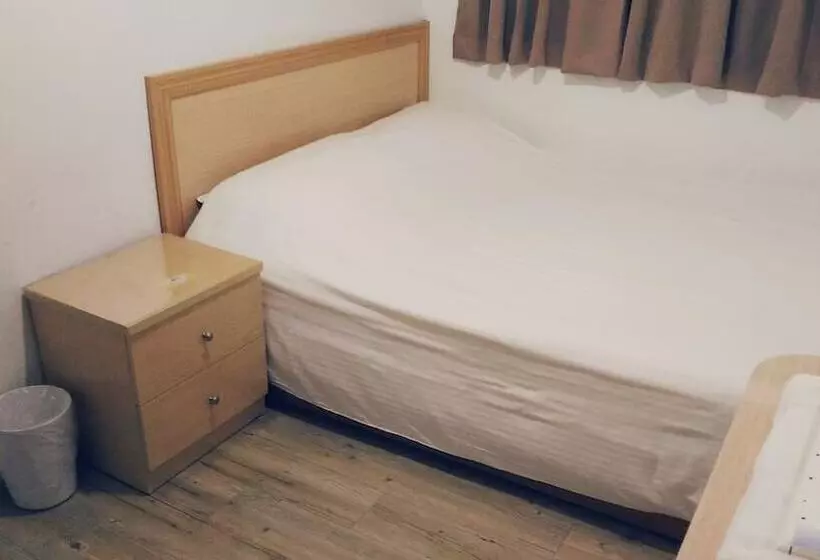 اتاق استاندارد, Chia Rong Hostel