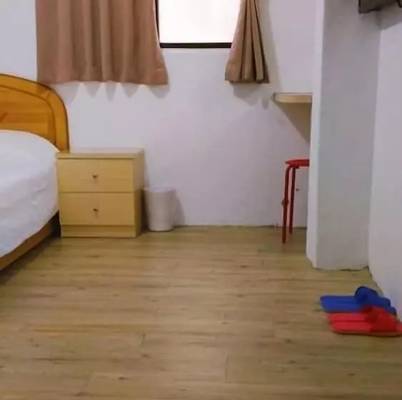 اتاق استاندارد, Chia Rong Hostel