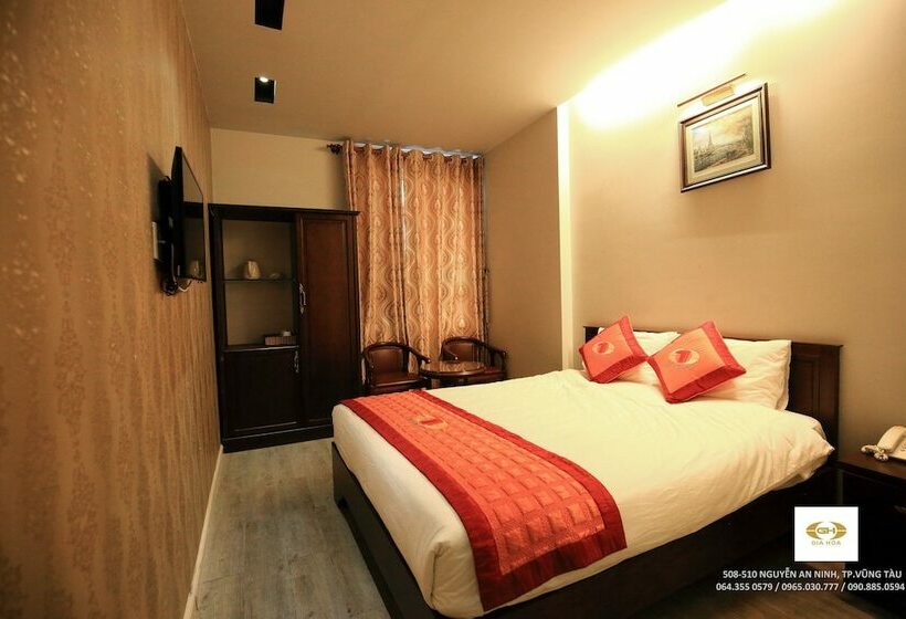 اتاق استاندارد, Gia Hoa