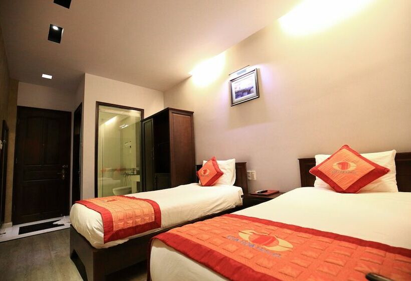 اتاق لوکس, Gia Hoa