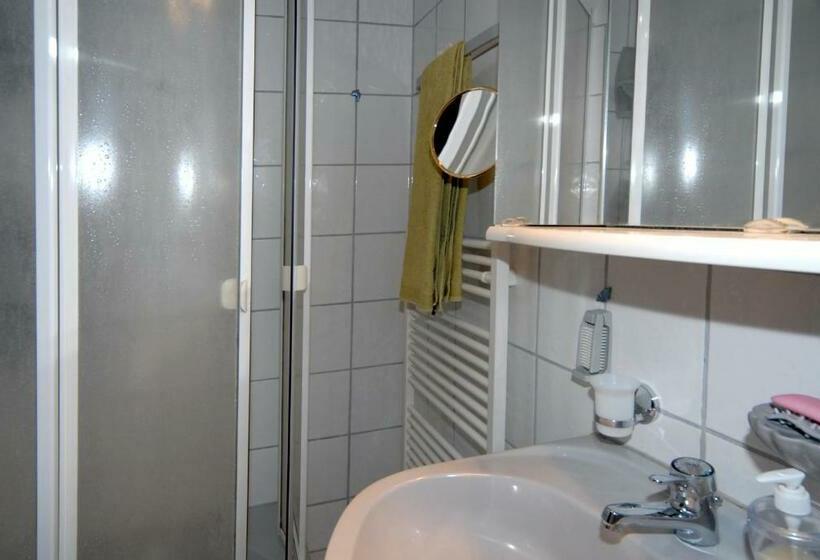 חדר סטנדרט יחיד, Haus Wessel