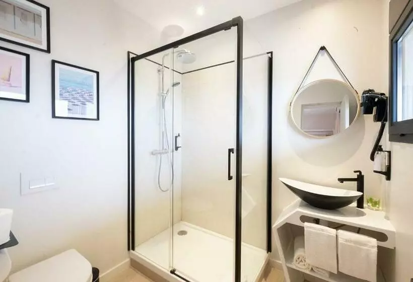 オーシャンビュースタンダードルーム, Hôtel De La Plage