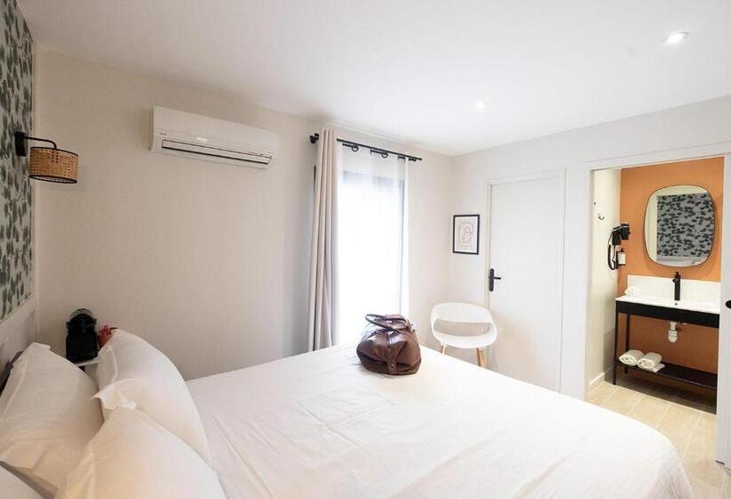 Номер Стандарт, Hôtel De La Plage