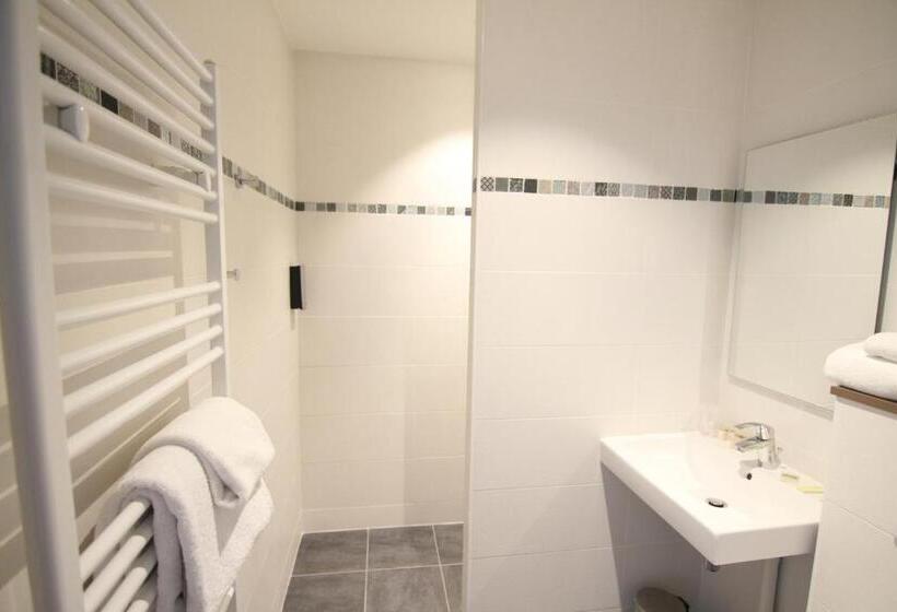 חדר קלאסי לשלושה, Logis Hôtel   La Chambre D Amiens