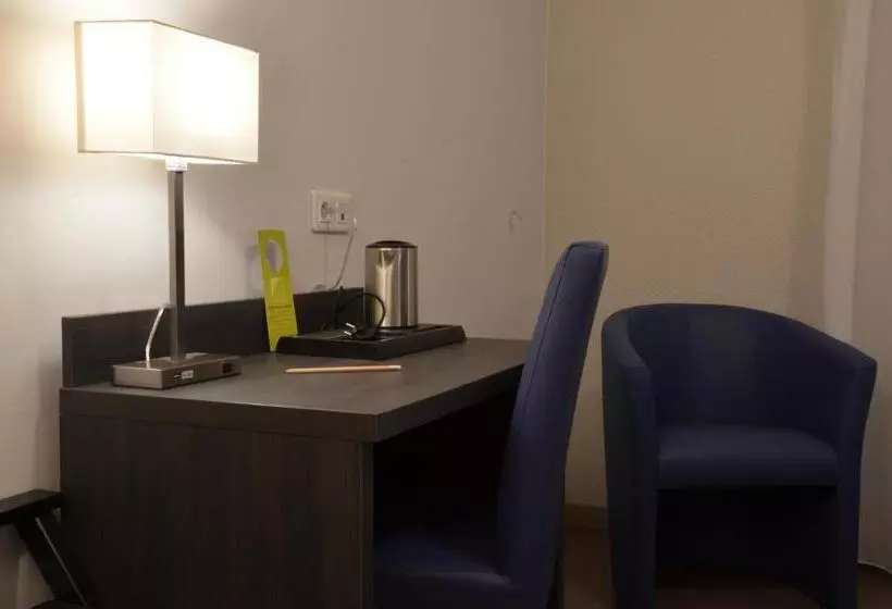 Standard-huone, Logis Hôtel La Chambre D Amiens