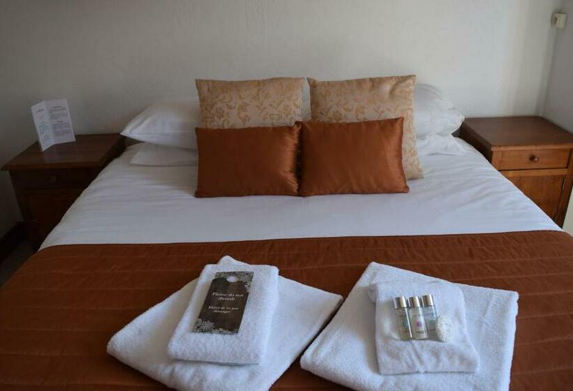 غرفة قياسية, Hôtel Sylvana