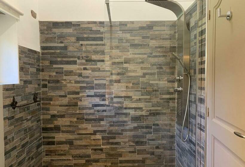 スタンダードルーム, Le Noyer Résidence B&b