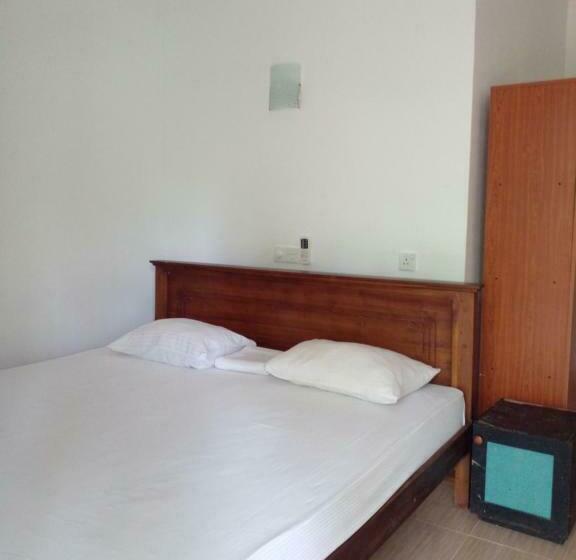 Номер Economy, Navora