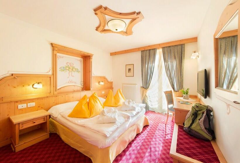 חדר סטנדרט נוף להרים, Alpotel Dolomiten