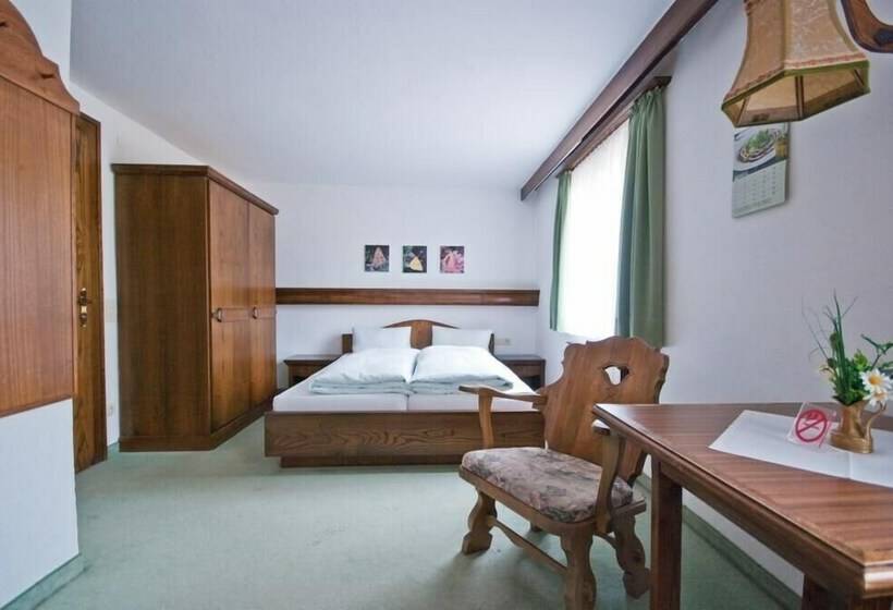 スタンダードルーム, Apart Versettla