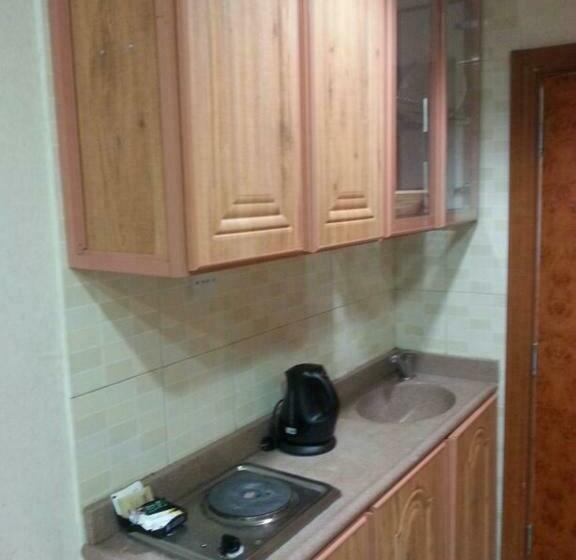 חדר סטנדרט לשלושה, Al Aseel Ajyad