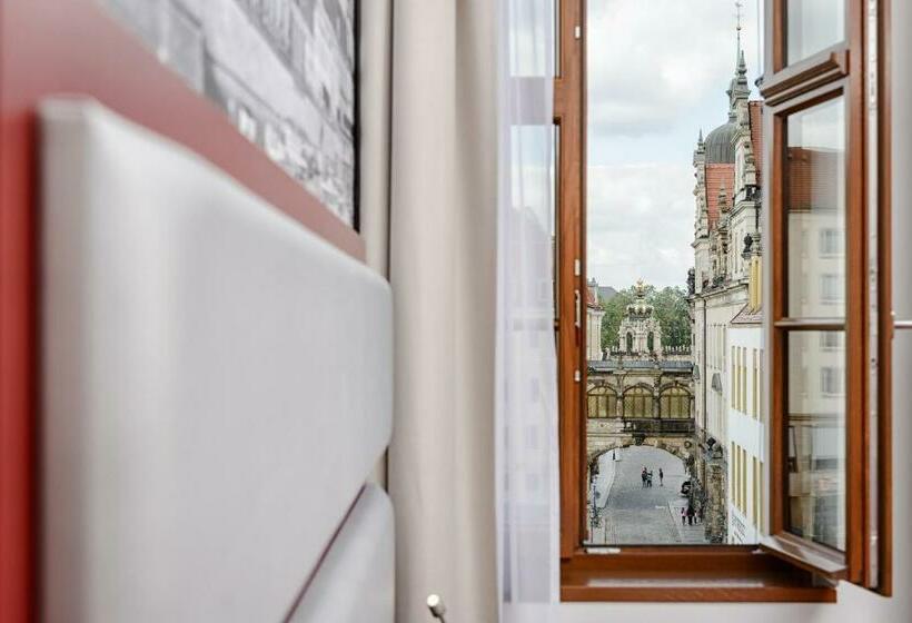 Полулюкс, Amedia Plaza Dresden, Trademark Collection By Wyndham