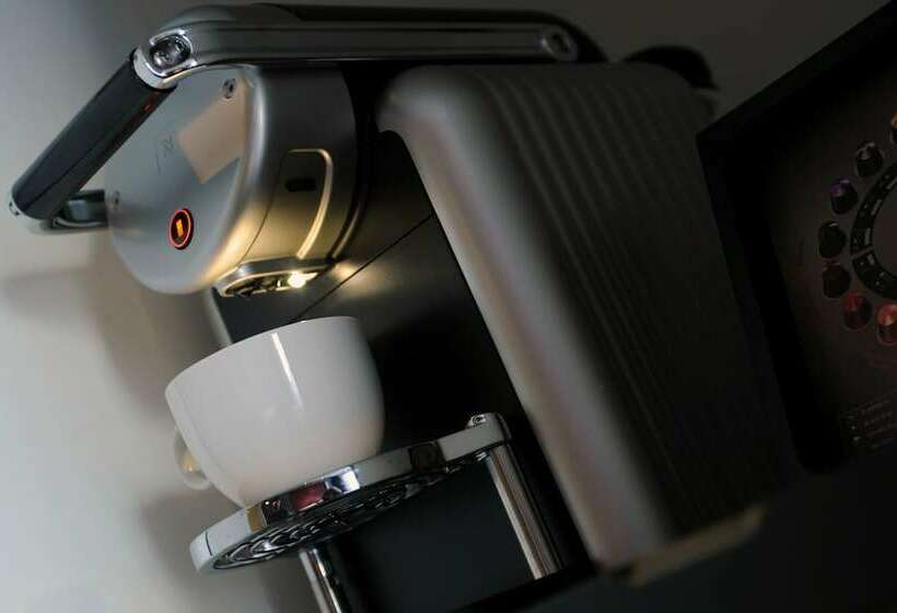 舒适型单人间, Amsterdam Forest