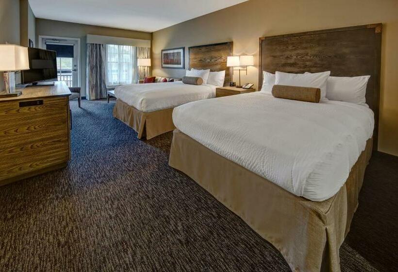 اتاق استاندارد با چشمانداز رودخانه, Black Fox Lodge Pigeon Forge, Tapestry Collection By Hilton