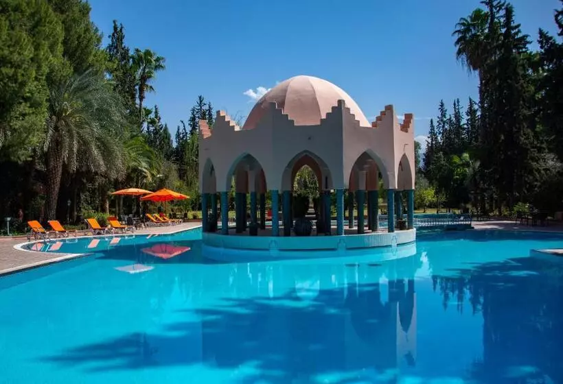 اتاق استاندارد یک نفره, Chems Le Tazarkount