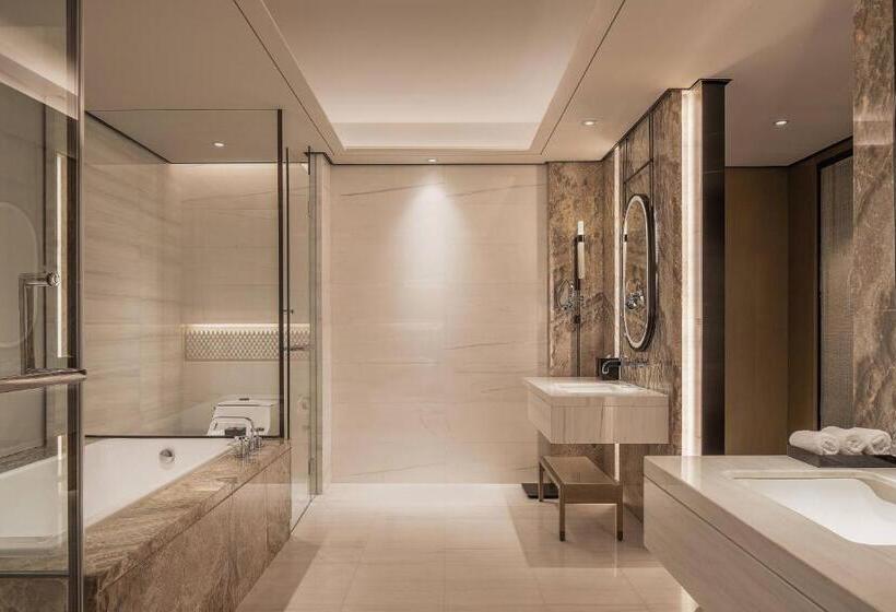 סוויטה אקזקיוטיב, Chengdu Marriott Hotel Financial Centre