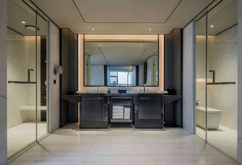 סוויטה אקזקיוטיב, Chengdu Marriott Hotel Financial Centre