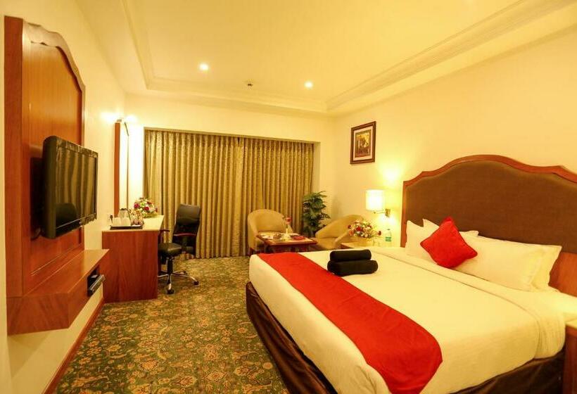 Номер Deluxe, Sivaraj Inn Salem