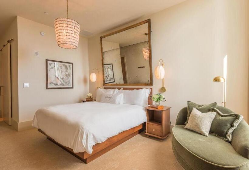 带大床的高级房间, The Dewberry Charleston