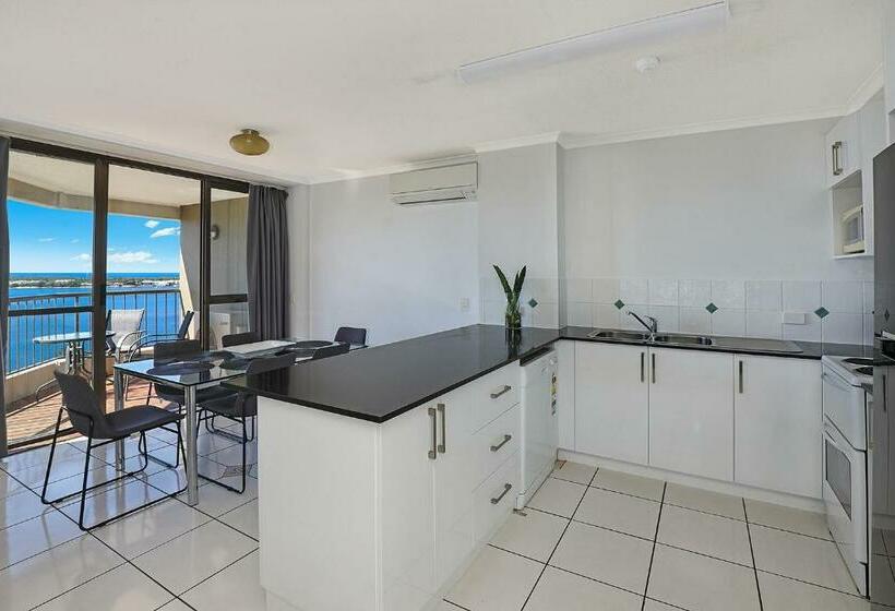 Апартаменты 2 Спальни, Palmerston Tower On Southport Broadwater