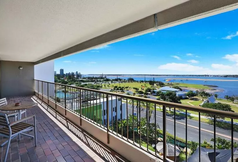 آپارتمان 1 خوابه, Palmerston Tower On Southport Broadwater