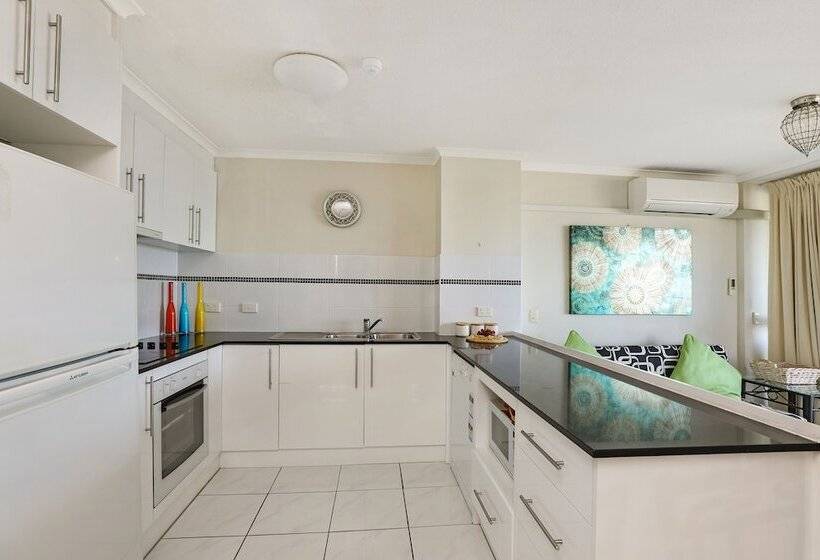 Апартаменты 2 Спальни, Palmerston Tower On Southport Broadwater