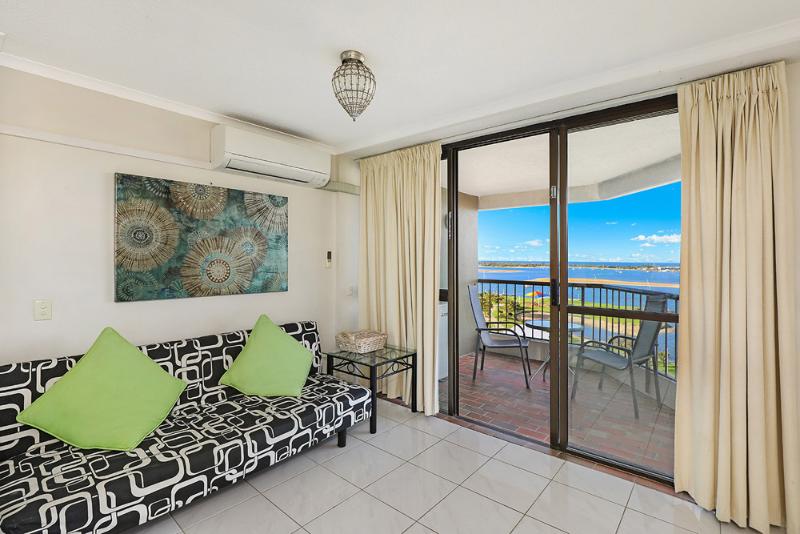 Апартаменты 2 Спальни, Palmerston Tower On Southport Broadwater