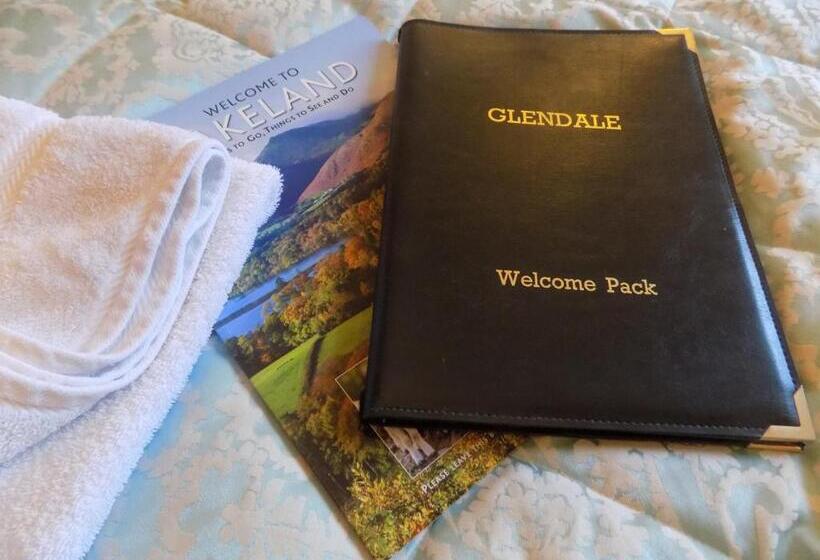 デラックスルーム, Glendale Guest House