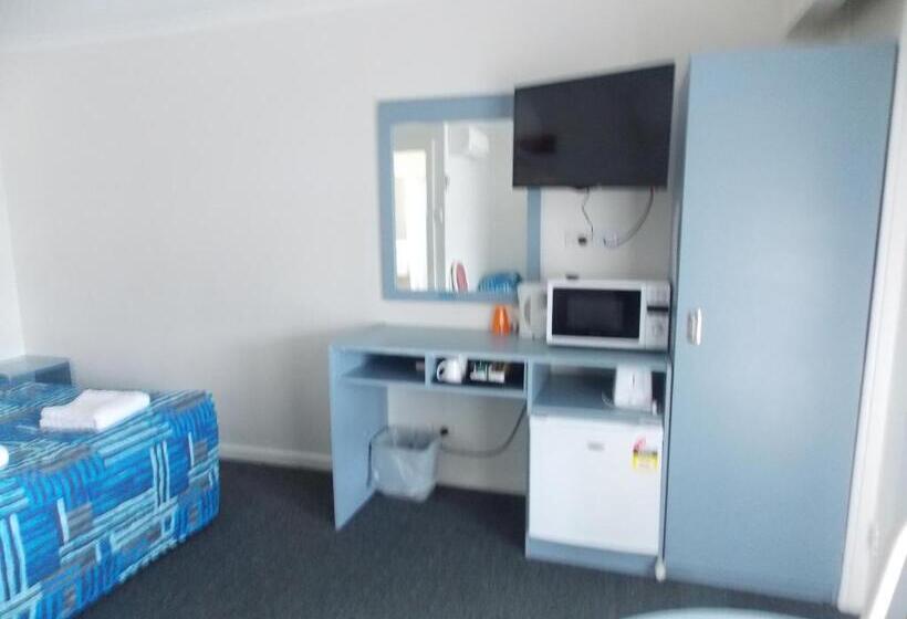 מיטה בחדר משותף, Yass Motel