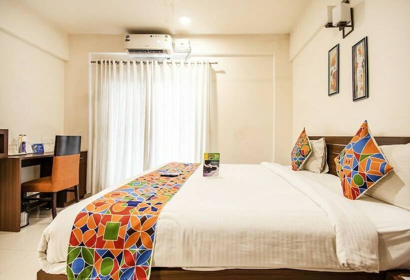 חדר דלוקס, Fabhotel Oakwoods Serai