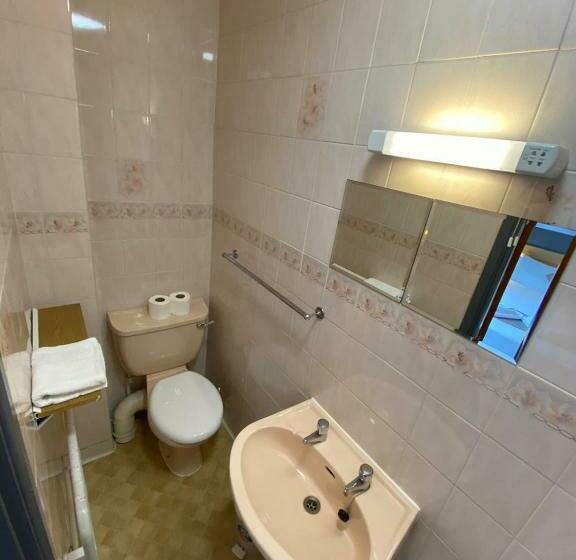 Номер Стандарт, Alumhurst