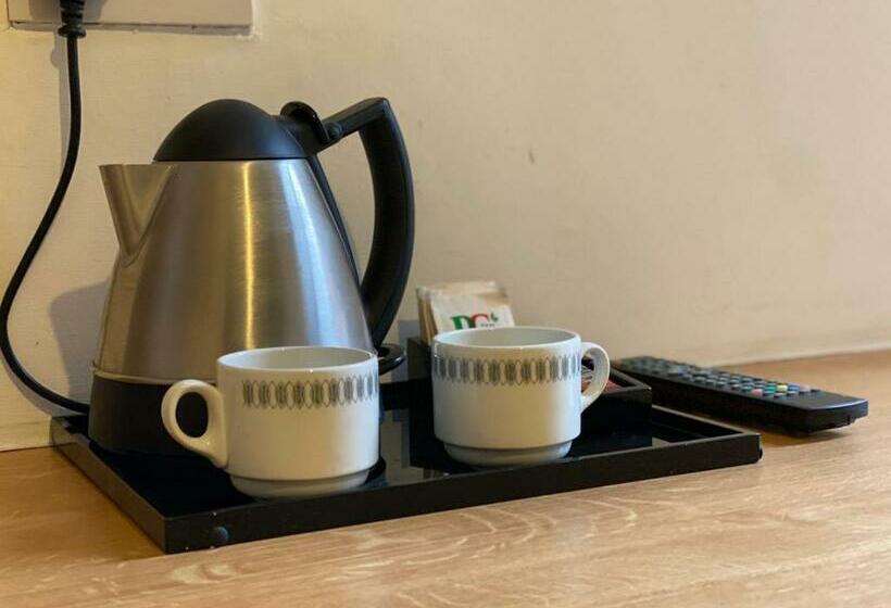 Номер Стандарт, Alumhurst