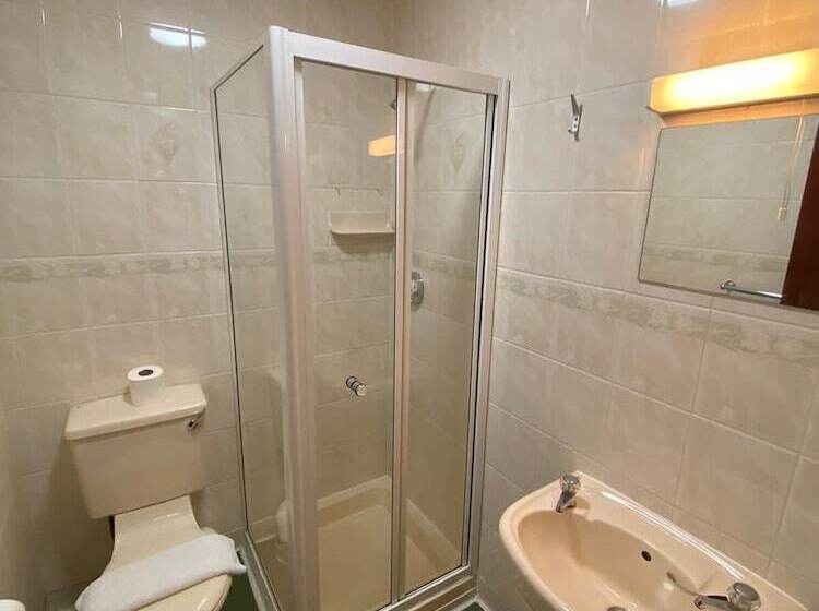 Номер Стандарт, Alumhurst