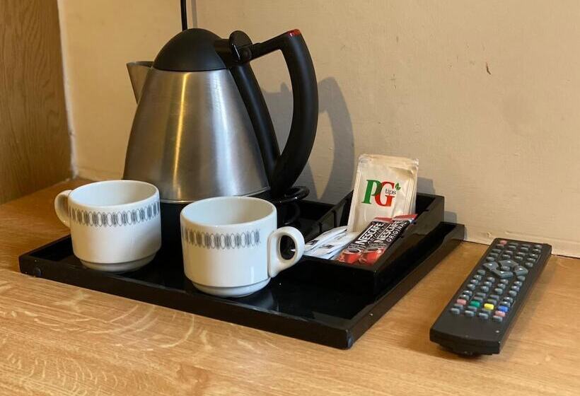 Номер Стандарт, Alumhurst