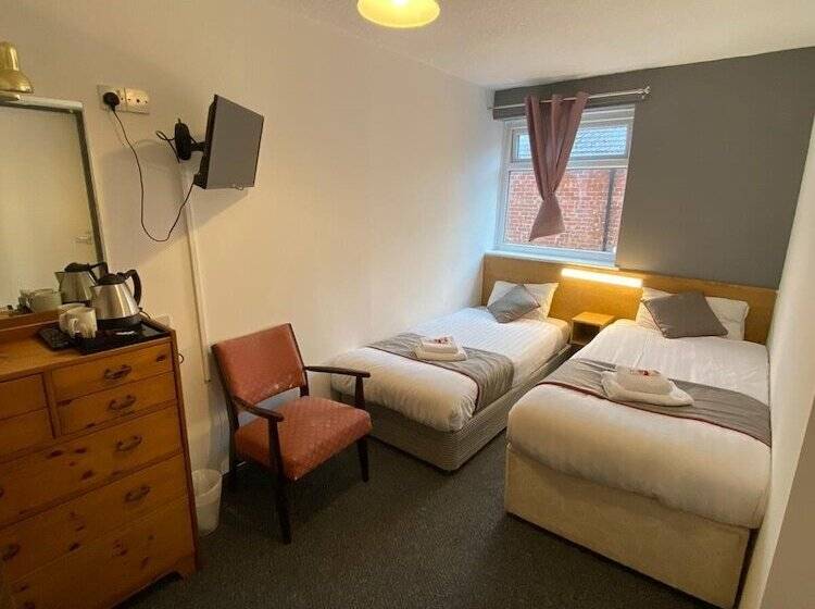 Номер Стандарт, Alumhurst