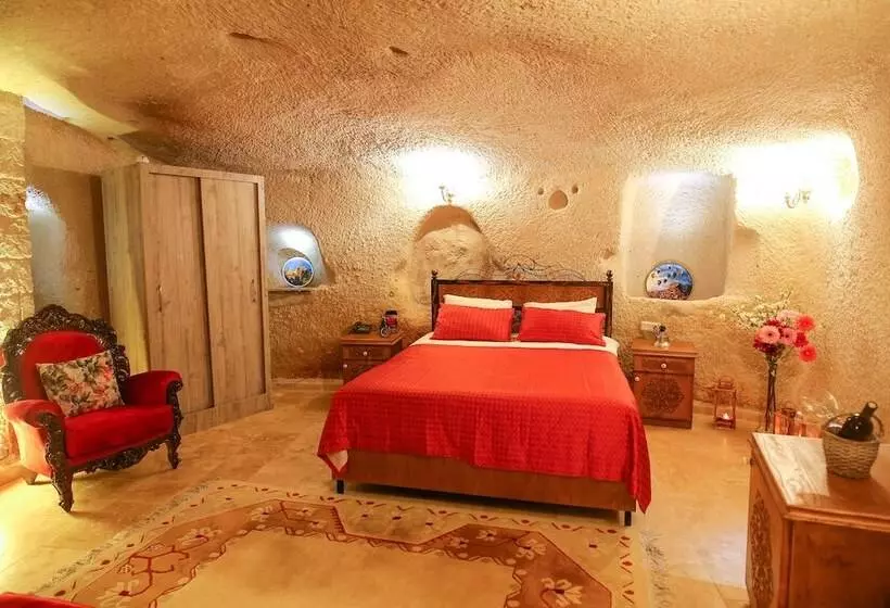 スタンダードルーム, Bedrock Cave