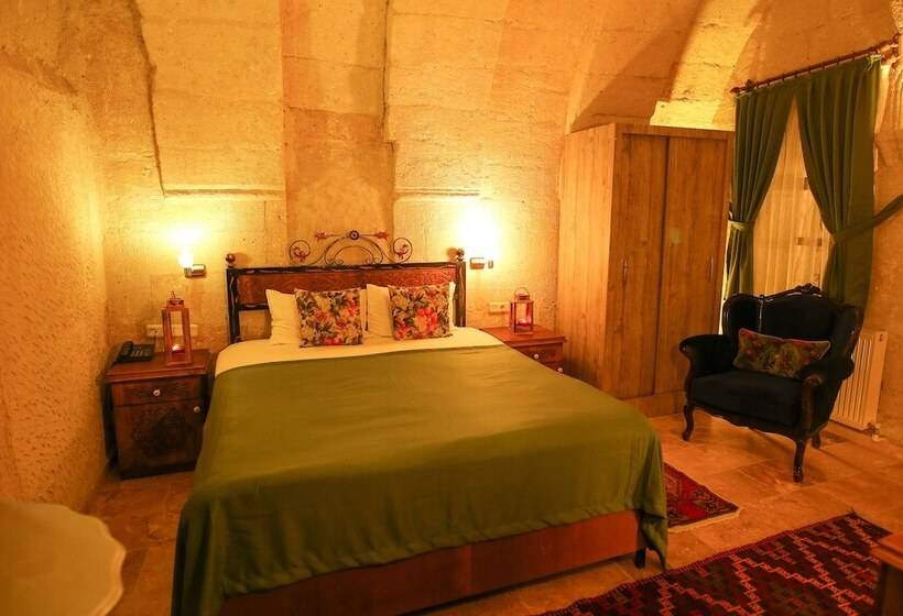 غرفة قياسية, Bedrock Cave