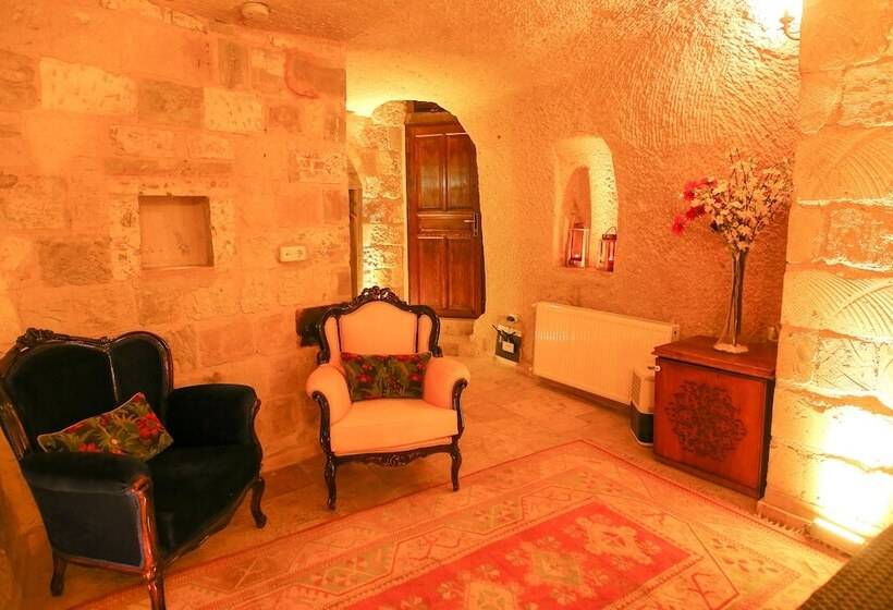 غرفة قياسية, Bedrock Cave