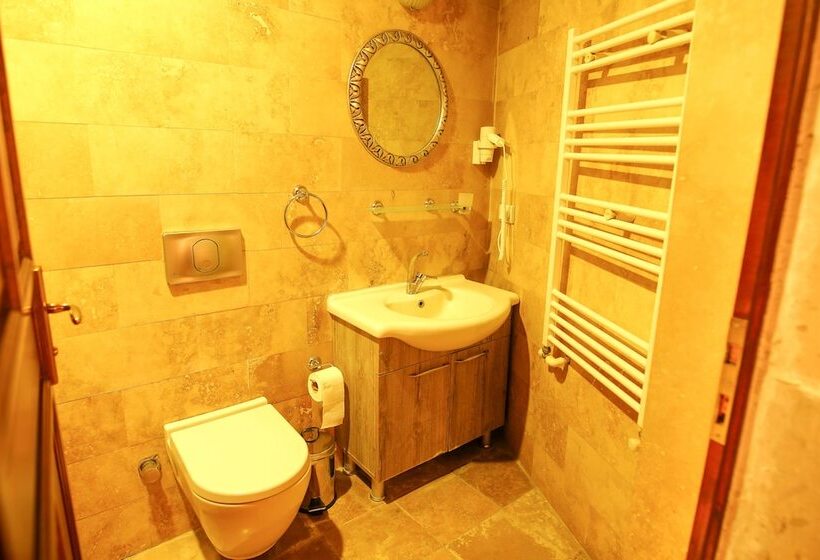 غرفة قياسية, Bedrock Cave