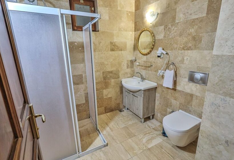 غرفة قياسية, Bedrock Cave