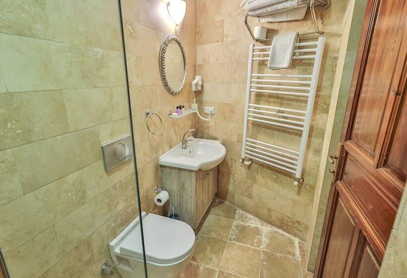 غرفة قياسية, Bedrock Cave