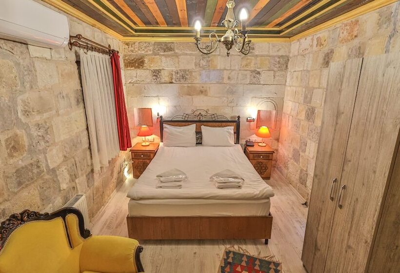 غرفة قياسية, Bedrock Cave