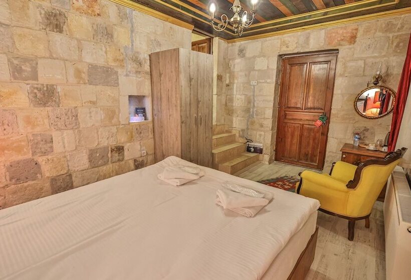 غرفة قياسية, Bedrock Cave