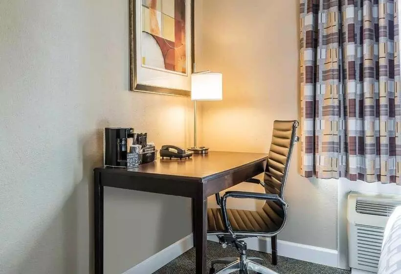 Standard-huone, Clarion Inn