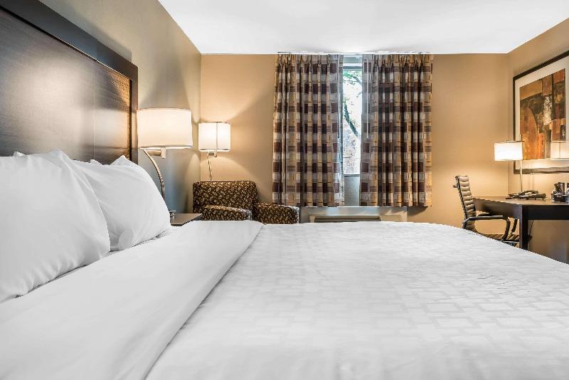 Стандартный Номер Кровать Кинг, Clarion Inn