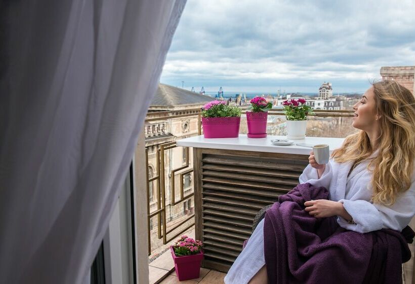 Cameră Standard cu Balcon, Hermes