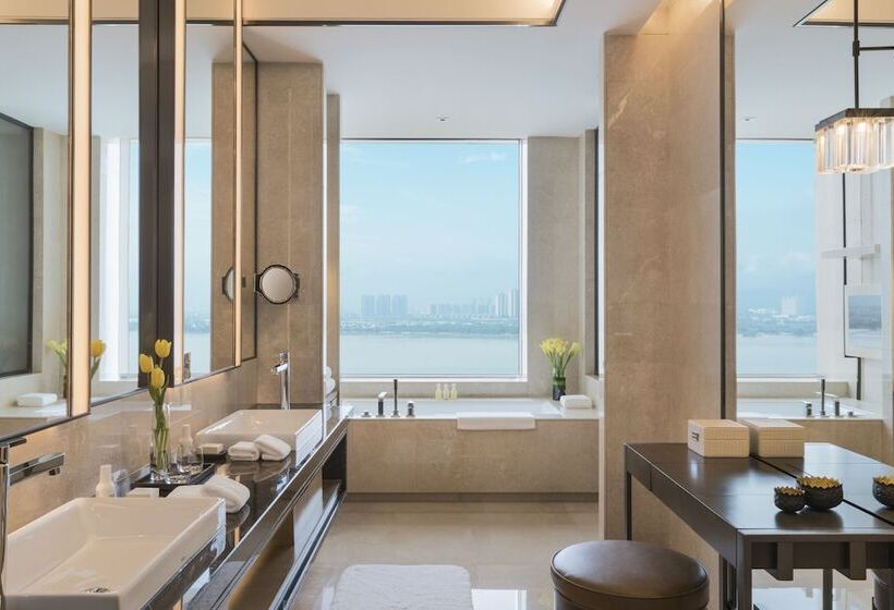 Номер Стандарт, Hyatt Regency Fuzhou Cangshan
