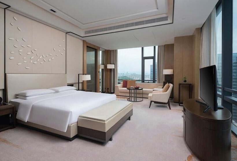 Номер Deluxe, Hyatt Regency Fuzhou Cangshan