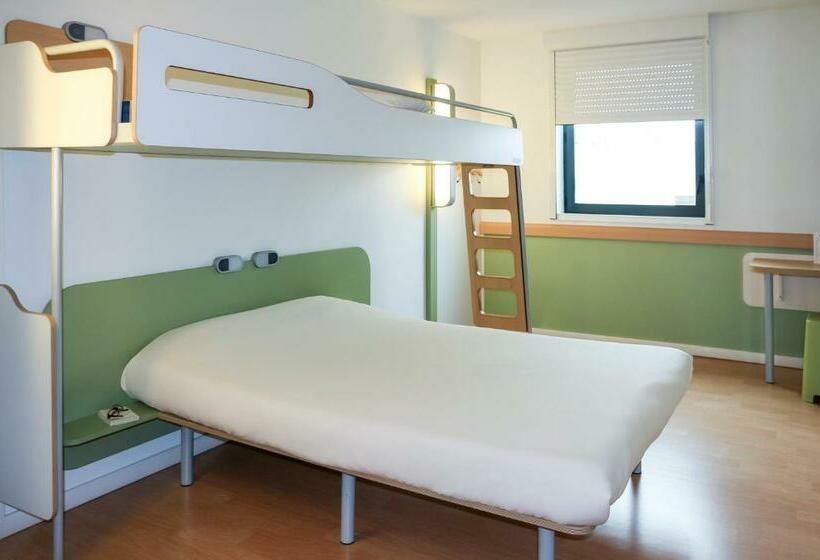 اتاق استاندارد سه نفره, Ibis Budget Castelnaudary  A61